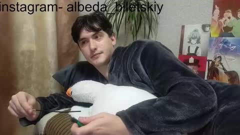 Snapshot of albeda22 chatting on 23, 10, 2025 Albedo online show from 23, 10, 2025