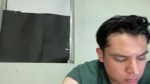 Snapshot of alber753713 chatting on 5, 8, 2026 alber753713 online show from 5, 8, 2026