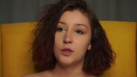 Hi all. My name is Stela and this is my first day here online show from 17, 1, 2025