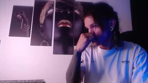 Snapshot of albertbernal69 chatting on 5, 11, 2025 Albert online show from 5, 11, 2025