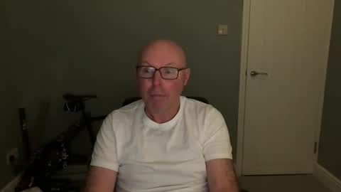 Snapshot of alc300170 chatting on 17, 12, 2025 alc300170 online show from 17, 12, 2025