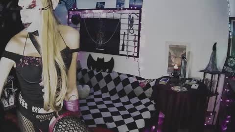 Snapshot of alchemymistic chatting on 12, 3, 2025 Mistic witch online show from 12, 3, 2025