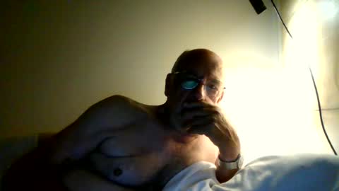 Snapshot of alders006 chatting on 22, 6, 2026 alders006 online show from 22, 6, 2026