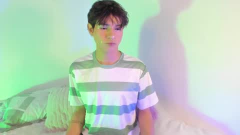 Snapshot of ale_aurarashii chatting on 10, 6, 2026 Ale aurarashii online show from 10, 6, 2026