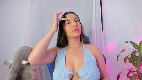 Snapshot of aleaa_ chatting on 2, 12, 2025 aleaa online show from 2, 12, 2025