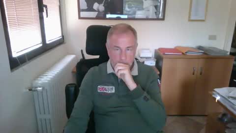 Snapshot of aleandela chatting on 19, 4, 2026 aleandela online show from 19, 4, 2026