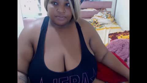 Snapshot of aleeinvein1 chatting on 12, 1, 2025 aleeinvein1 online show from 12, 1, 2025