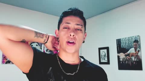 Alejandra online show from 8, 2, 2025