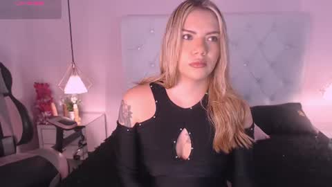 Snapshot of aleja_gh1 chatting on 7, 7, 2026 1 online show from 7, 7, 2026