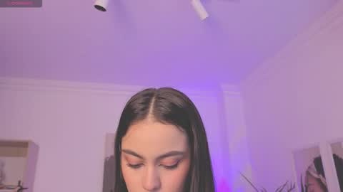 Snapshot of alejaa___ chatting on 13, 11, 2025 Alejandra online show from 13, 11, 2025