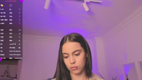 Snapshot of alejaa___ chatting on 28, 4, 2026 Alejandra online show from 28, 4, 2026