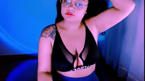 Snapshot of alejandra_conde chatting on 28, 9, 2025 Alejandra online show from 28, 9, 2025