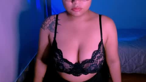 Alejandra  online show from 25, 5, 2026