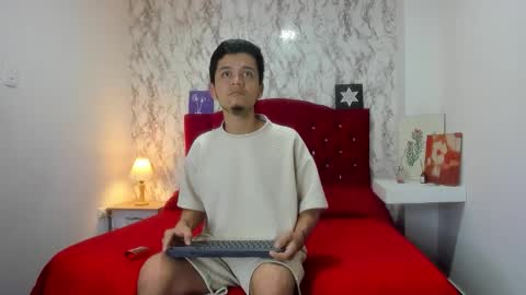 Snapshot of alejandra_james chatting on 2, 4, 2026 ALEJANDRA JAMES online show from 2, 4, 2026