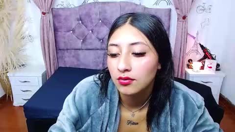 Snapshot of alejandracastr chatting on 15, 10, 2025 ALEJANDRA online show from 15, 10, 2025