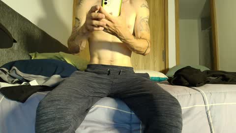 Alejandro Hernndez online show from 30, 1, 2025