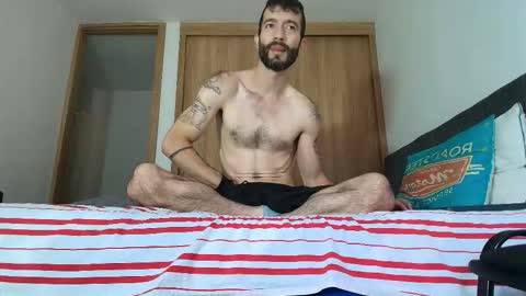 Snapshot of alejandro_bigcock chatting on 3, 11, 2025 Alejandro Hernndez online show from 3, 11, 2025