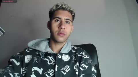 Snapshot of alejandrojf_00 chatting on 11, 12, 2024 Daiki jack online show from 11, 12, 2024