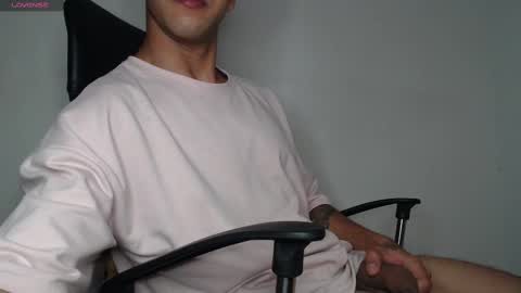 Snapshot of alejandrojf_00 chatting on 13, 12, 2024 Daiki jack online show from 13, 12, 2024