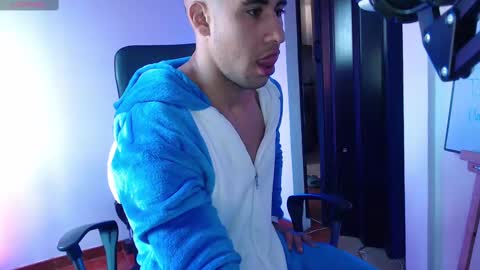 Snapshot of alejandrojf_00 chatting on 1, 1, 2025 Daiki jack online show from 1, 1, 2025