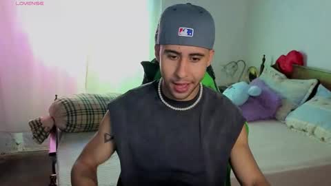 Snapshot of alejandrojf_00 chatting on 1, 10, 2025 Daiki jack online show from 1, 10, 2025