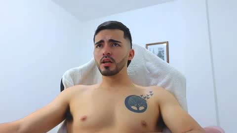 alejandroo_7 online show from 31, 12, 2024