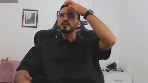 alejandroo_7 online show from 11, 10, 2025