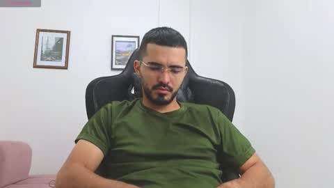 alejandroo_7 online show from 22, 11, 2025