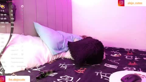 alejo_cute online show from 28, 12, 2024