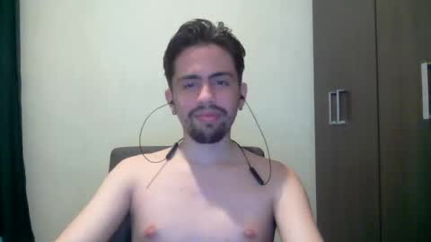 alejo_shy online show from 10, 12, 2024