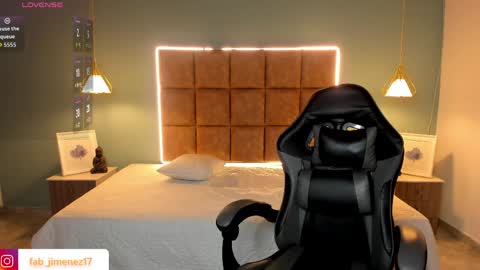 ALejoo Saenz online show from 6, 4, 2026