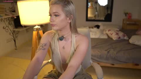 Lexi online show from 4, 11, 2025