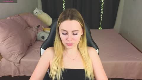 Alena online show from 11, 2, 2025