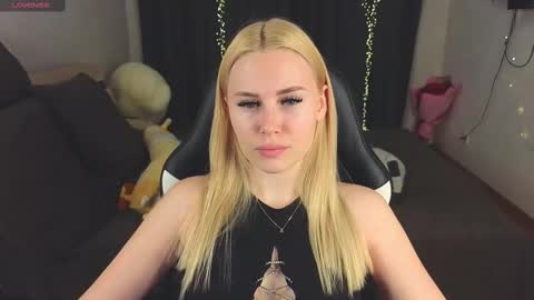 Alena online show from 20, 2, 2025