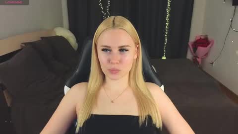 Alena online show from 21, 2, 2025