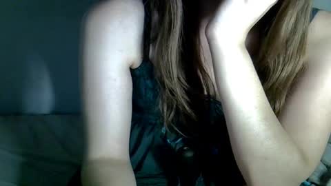 Snapshot of aleniia19 chatting on 27, 9, 2025 Aleniia19 online show from 27, 9, 2025