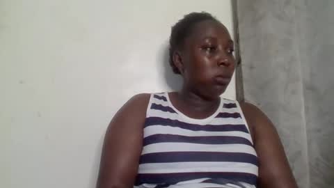 Snapshot of alesha_ chatting on 2, 4, 2026 Noreen Kennth and Emilly online show from 2, 4, 2026