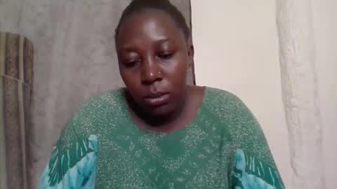 Snapshot of alesha_ chatting on 6, 4, 2026 Noreen Kennth and Emilly online show from 6, 4, 2026