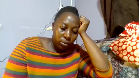 Snapshot of alesha_ chatting on 25, 4, 2026 Noreen Kennth and Emilly online show from 25, 4, 2026