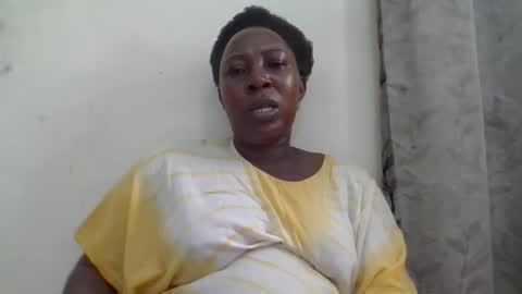 Snapshot of alesha_ chatting on 11, 5, 2026 Noreen Kennth and Emilly online show from 11, 5, 2026