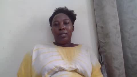 Snapshot of alesha_ chatting on 11, 5, 2026 Noreen Kennth and Emilly online show from 11, 5, 2026