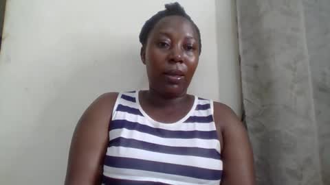 Snapshot of alesha_ chatting on 17, 5, 2026 Noreen Kennth and Emilly online show from 17, 5, 2026