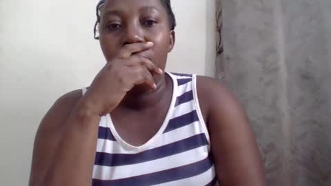 Snapshot of alesha_ chatting on 18, 5, 2026 Noreen Kennth and Emilly online show from 18, 5, 2026
