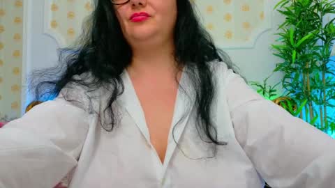 alesha_arabian_ online show from 6, 4, 2026