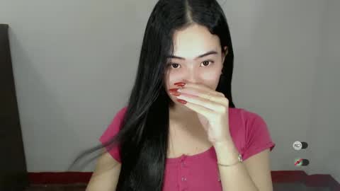 Snapshot of alesha_vibe_me chatting on 8, 1, 2025 alesha_vibe_me online show from 8, 1, 2025