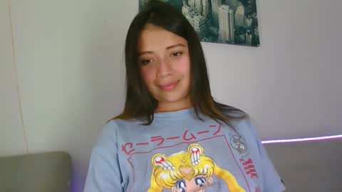 Snapshot of aleska_dollx chatting on 14, 11, 2025 QUEEN OFF MILk IM BACK 15 NOV online show from 14, 11, 2025