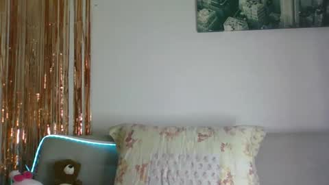 Snapshot of aleska_dollx chatting on 29, 11, 2025 QUEEN OFF MILk IM BACK 15 NOV online show from 29, 11, 2025