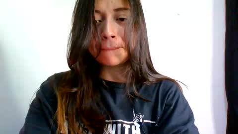 Snapshot of aleska_dollx chatting on 10, 6, 2026 QUEEN OFF MILk IM BACK 15 NOV online show from 10, 6, 2026