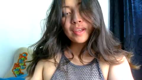 Snapshot of aleska_dollx chatting on 22, 6, 2026 QUEEN OFF MILk IM BACK 15 NOV online show from 22, 6, 2026