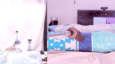 Snapshot of aleska_james chatting on 22, 9, 2025 aleska_james online show from 22, 9, 2025
